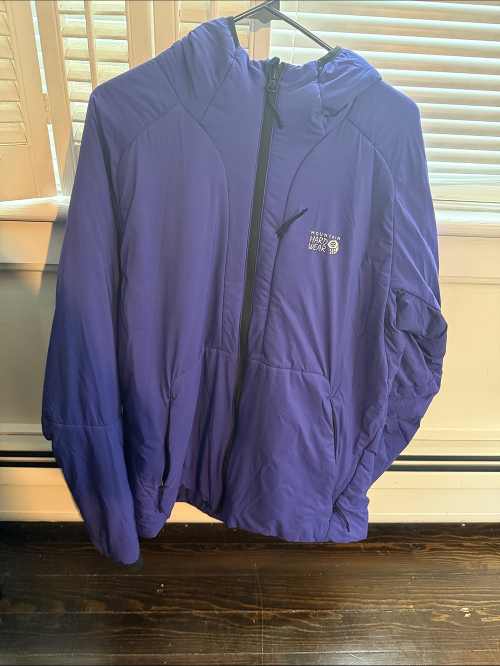 Mountain Hardwear Royal Purple Hooded Windbreaker